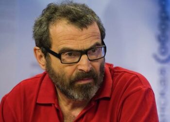 Аркадий Дубнов