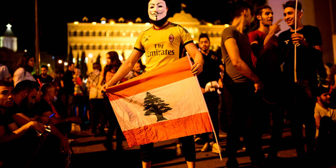 WhatsApp-революция в Ливане. Фото: aljazeera.com