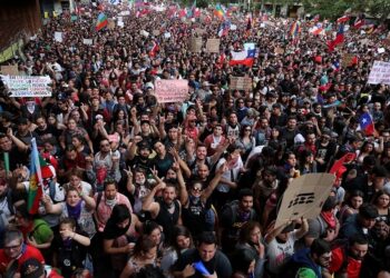 Акции протеста в Чили. Фото: Reuters