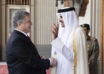 Петр Порошенко и эмир Катара Тамим аль-Тани. Фото: censor.net.ua