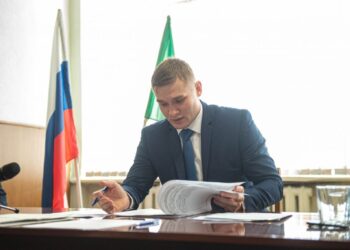 Валентин Коновалов. Фото: r-19.ru