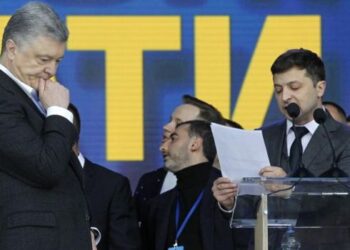 Владимир Зеленский и Петр Порошенко на дебатах