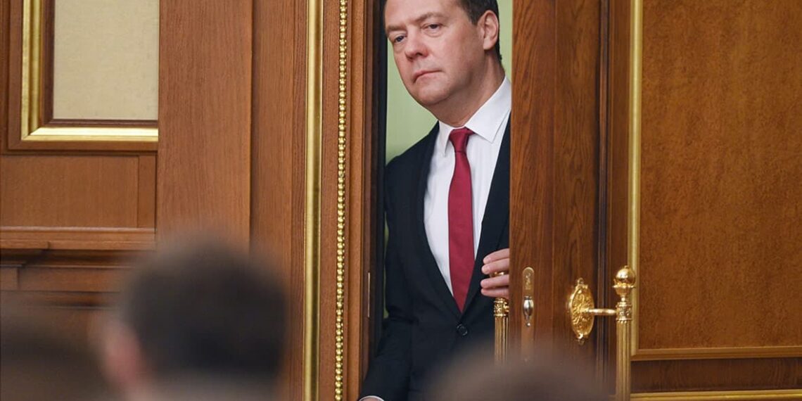 Дмитрий Медведев