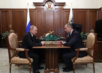 Владимир Путин и Денис Паслер. Фото: Пресс-служба Кремля