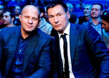 Федор Емельяненко и Бату Хасиков. Фото: Sportbox