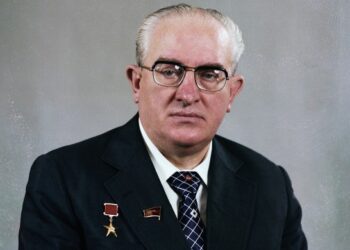 Юрий Андропов
