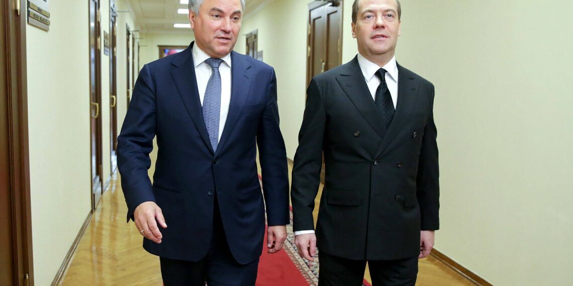 Вячеслав Володин и Дмитрий Медведев. Фото: Пресс-служба Госдумы