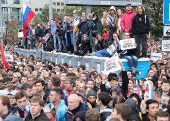 Согласованный митинг на проспекте Сахарова. Фото: ТАСС