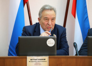 Владимир Штыгашев и Валентин Коновалов. Фото: Пульс Хакасии