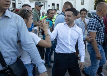 Владимир Зеленский в Мариуполе. Фото: Facebook