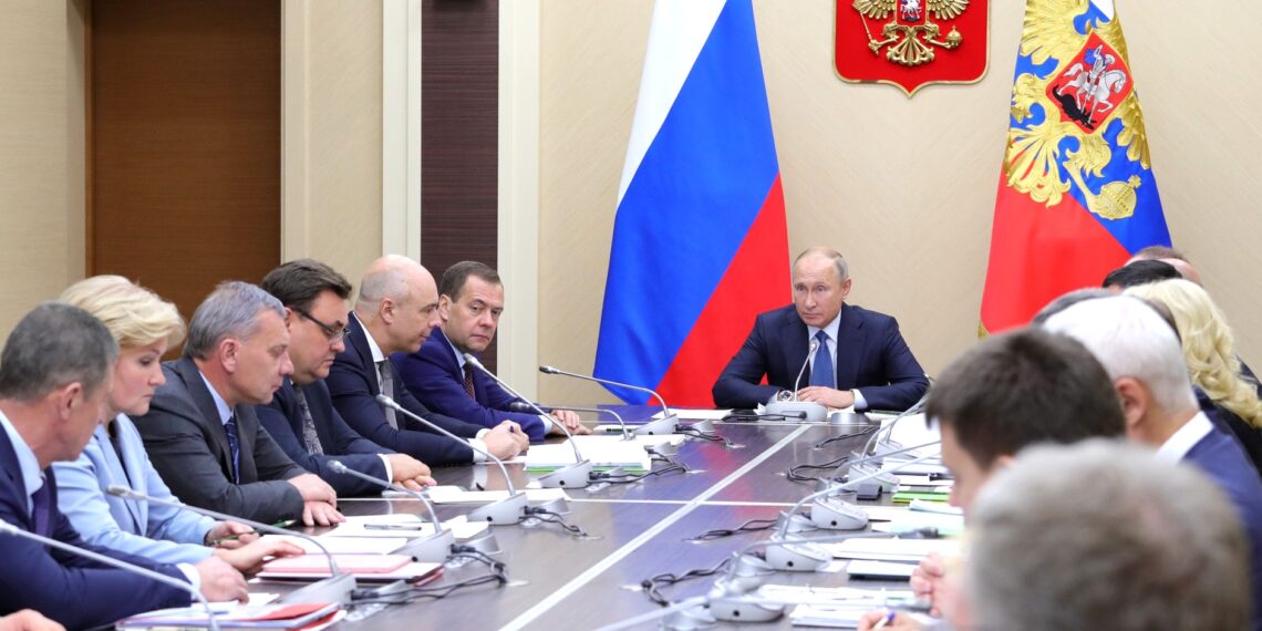 Совещание с членами правительства. Фото: Пресс-служба Кремля