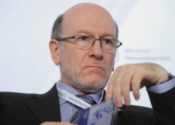 Александр Волошин