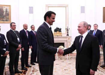 Владимир Путин и Тамим аль-Тани. Фото: globallookpress.com