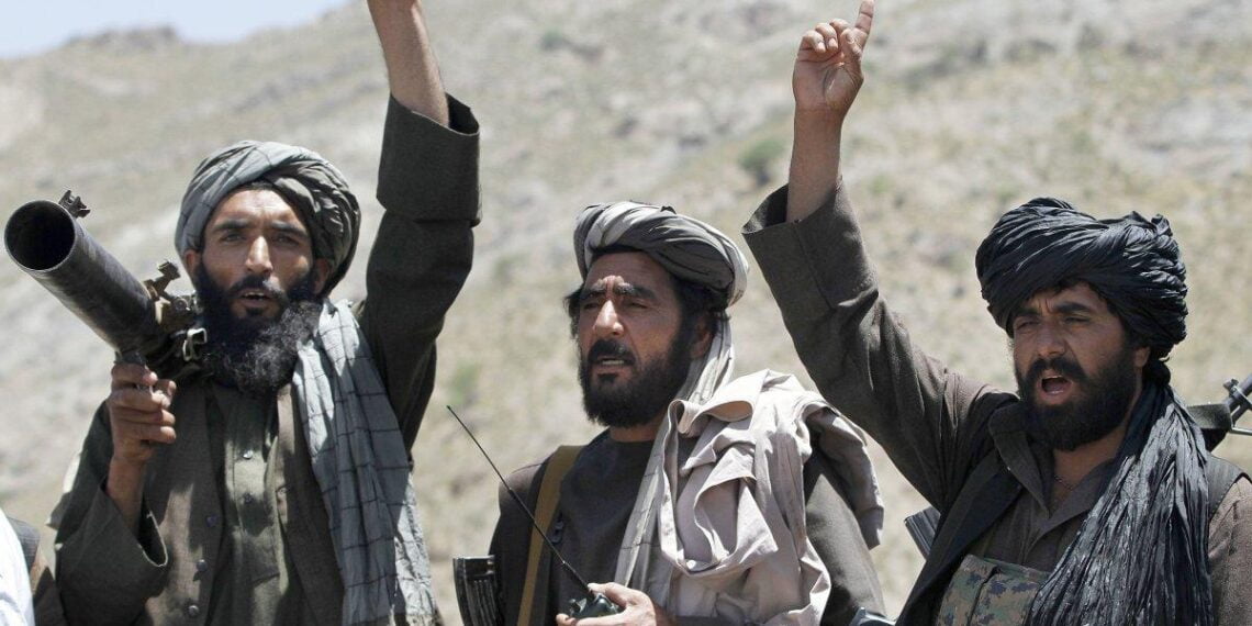 Бойцы движения "Талибан" Иллюстрация: NY Daily News