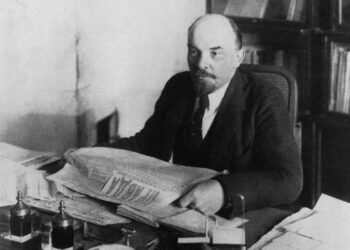 Владимир Ленин