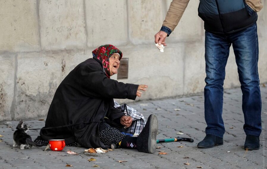 Иллюстрация нищеты. Фото: Reuters