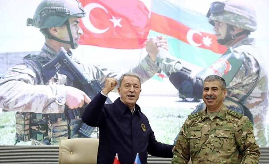 Хулуси Акар и Закир Гасанов. Фото: trt.net.tr