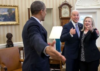 Барак Обама, Джо Байден и Хиллари Клинтон