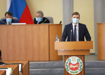 Валентин Коновалов