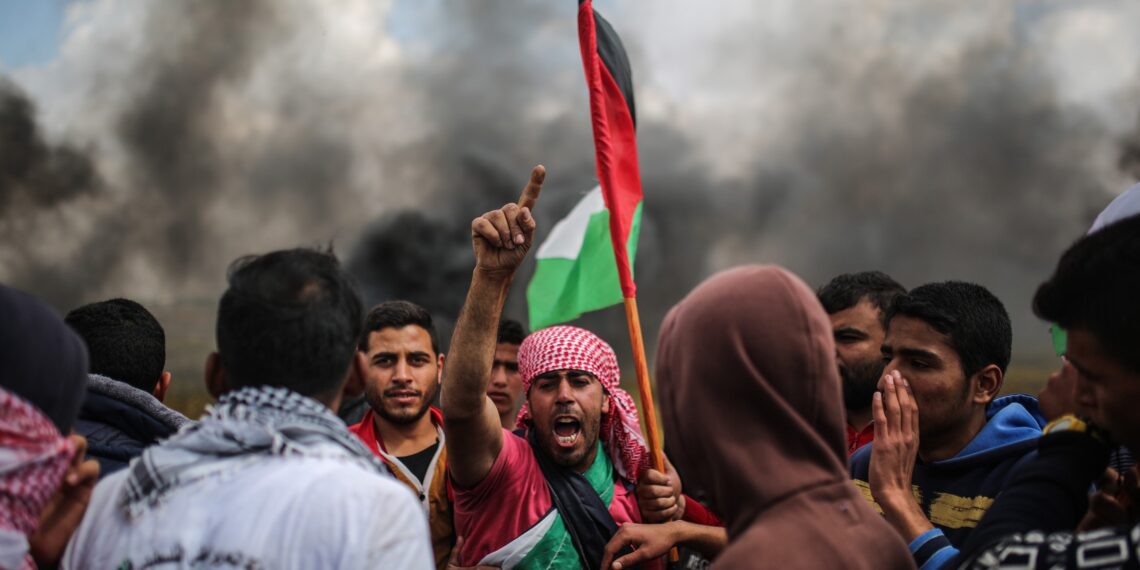 Фото: Paperclips Magazine