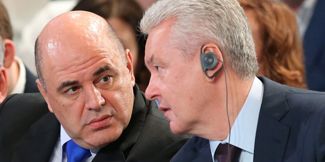 Михаил Мишустин и Сергей Собянин. Фото: Артем Коротаев / ТАСС