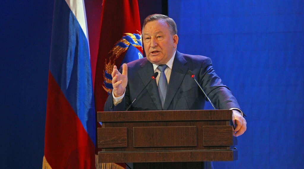 Александр Карлин. Иллюстрация: Алтайская правда