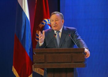 Александр Карлин. Иллюстрация: Алтайская правда