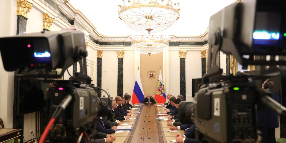 Встреча Владимира Путина с вновь избранными главами субъектов Российской Федерации. Иллюстрация: kremlin.ru