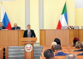 Валентин Коновалов