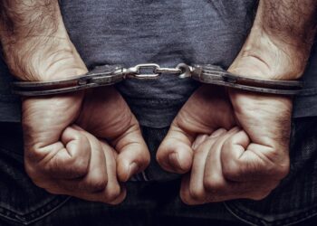 Преступник