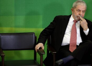 Лула да Силва. Фото: EPA / Fernando Bizerra