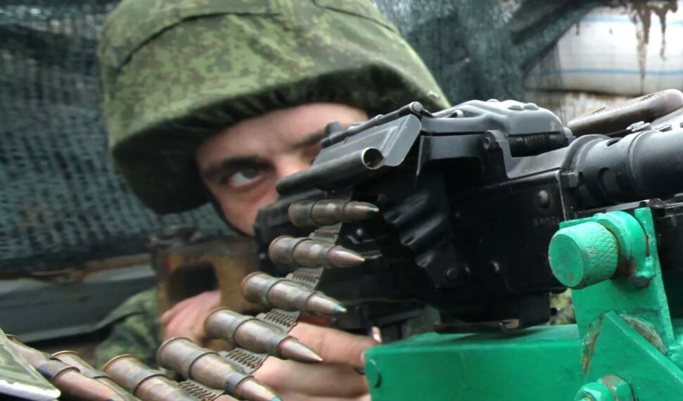 Военнослужащий Народной милиции ДНР. Фото: РИА Новости