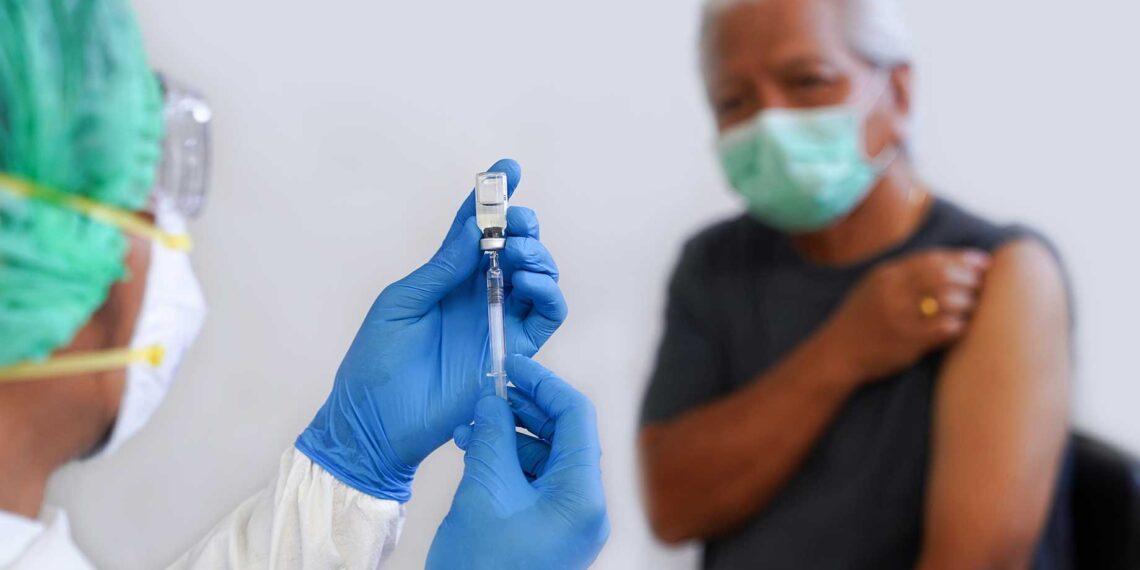 Вакцина от COVID-19. Фото: gallup.com