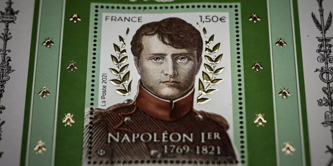 Памятная марка. Фото: Philippe Lopez/AFP