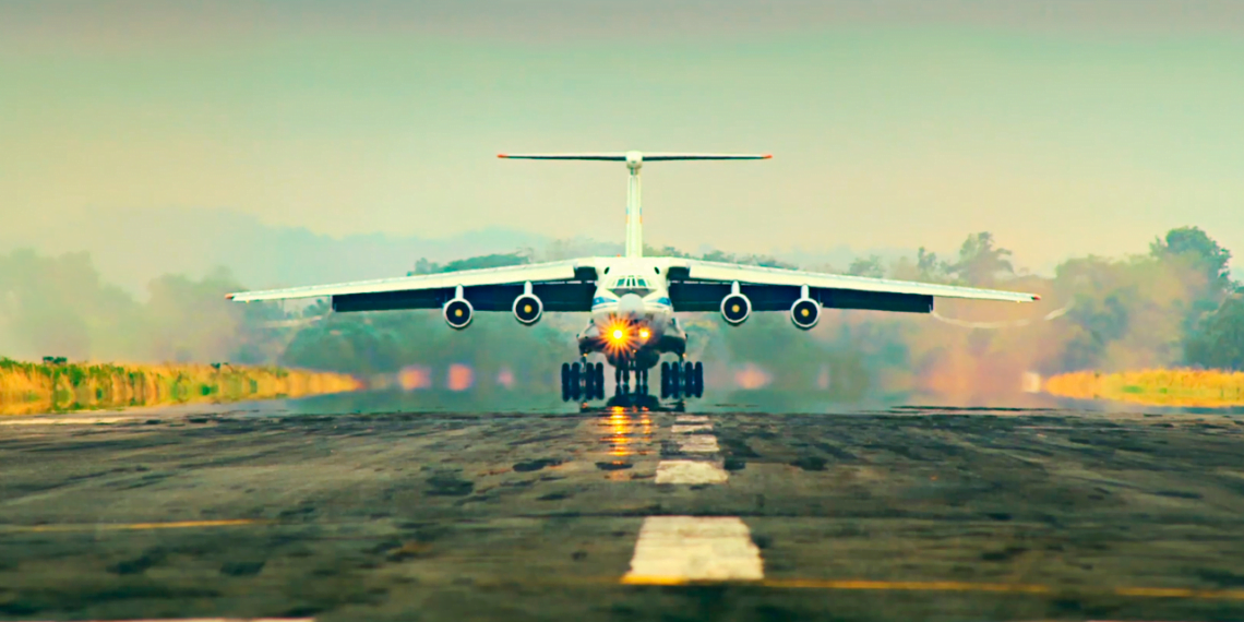 Кадр из фильма «Турист»