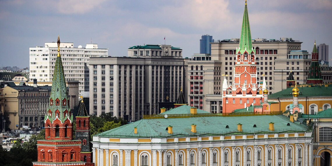 Кремль и Госдума. Фото: РБК