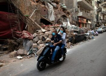 Бейрут после взрыва 2020 года. Фото: Reuters