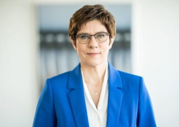 Аннегрет Крамп-Карренбауэр. Фото: focus.de