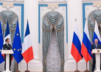 Эммануэль Макрон и Владимир Путин. Фото: kremlin.ru