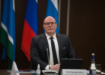 Дмитрий Чернышенко