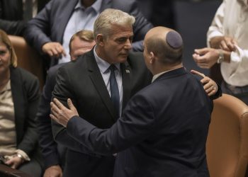 Яир Лапид. Фото: AP Photo/Ariel Schalit