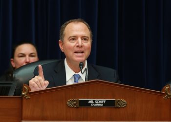 Председатель комитета по разведке Палаты представителей Адам Шифф. Фото: latimes.com