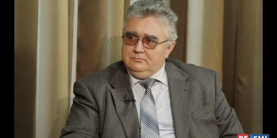 Михаил Александров