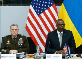 Марк Милли и Ллойд Остин. Фото: EPA