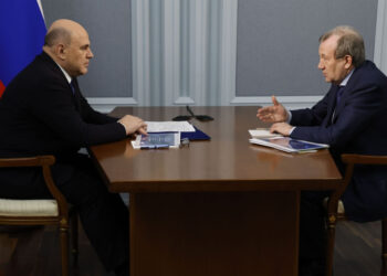 Председатель Правительства РФ Михаил Мишустин и президент РАН Геннадий Красников. Фото: ras.ru