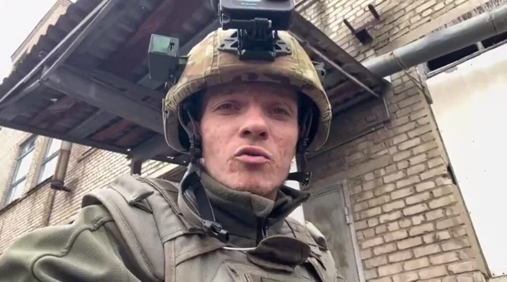 Военкор Александр Симонов