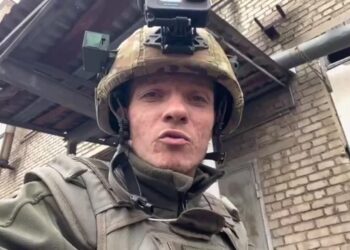 Военкор Александр Симонов