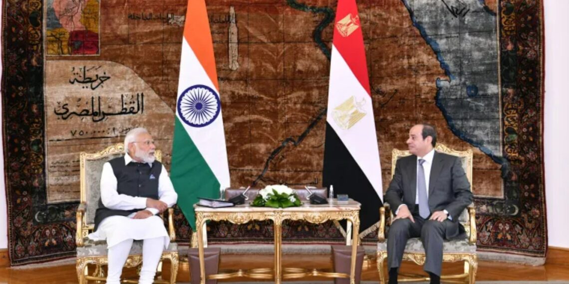 Нарендра Моди и Абдель Фаттах Ас-Сиси