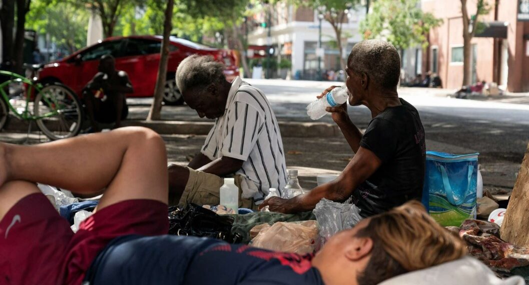 Бездомные в США. Фото: Reuters