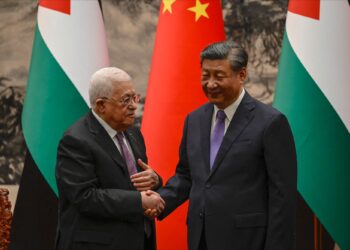 Си Цзиньпин и Махмуд Аббас. Фото: AFP / Getty